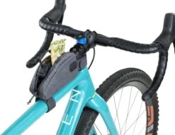 Evoc - Sacoche De Bike Packing Pour Tube Supérieur 0,5 L -Électriques Vélo Pièces Magasin evoc sacoche bike packing tube superieur 500 ml montee ouverte 3840x2160